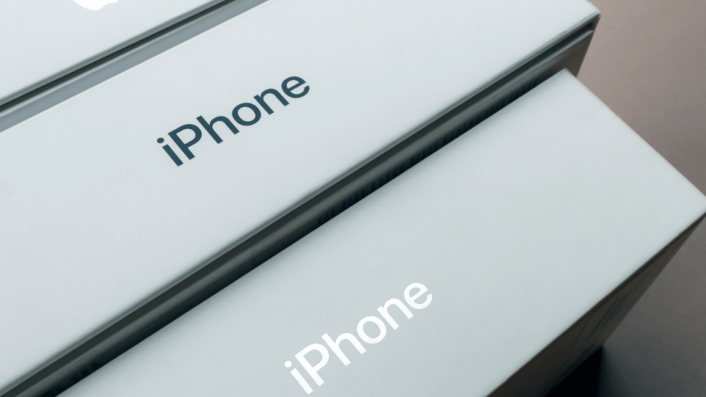 Apple’ın katlanabilir iPhone ve iPad geliştirdiği bildirildi